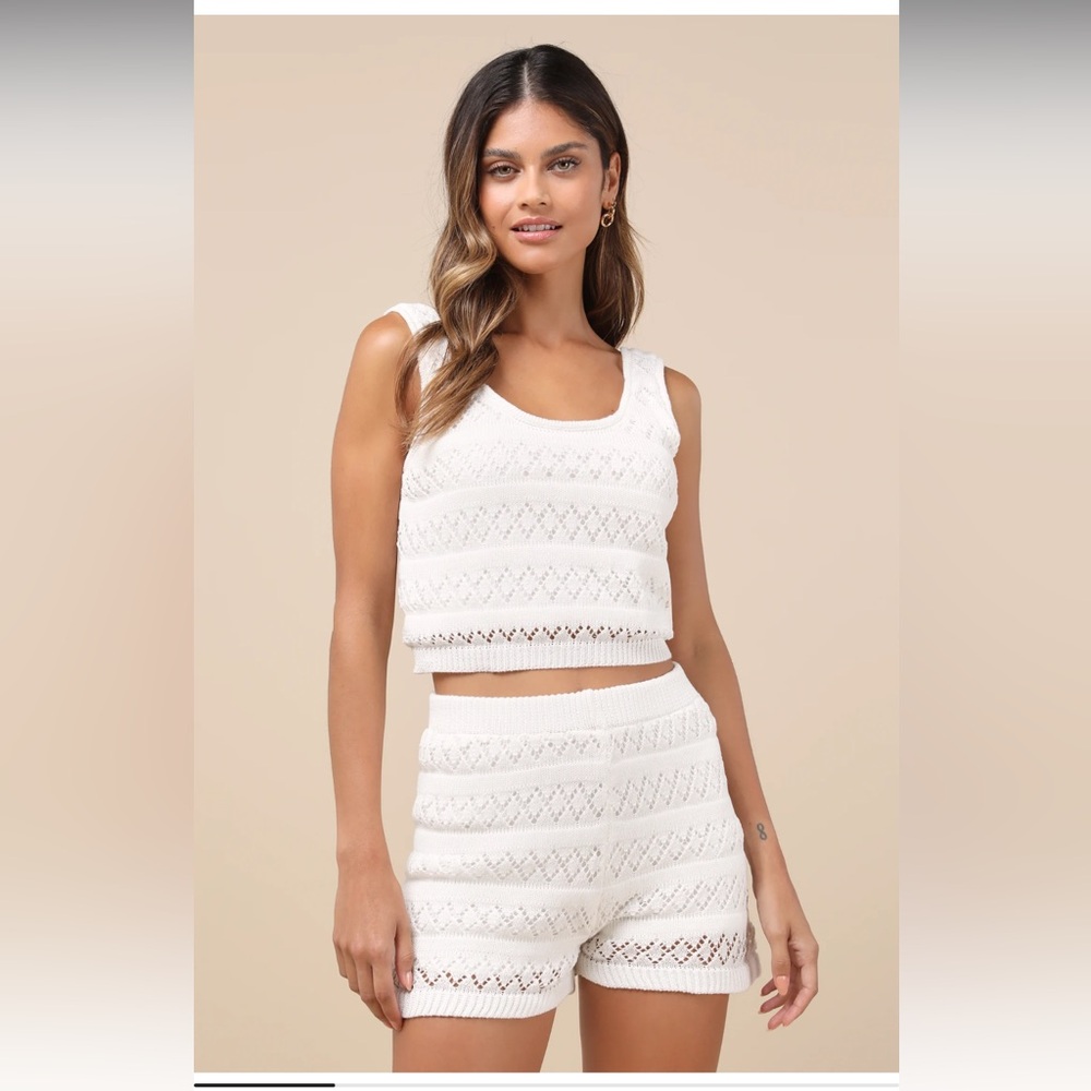 Lulu’s White Sweater Set